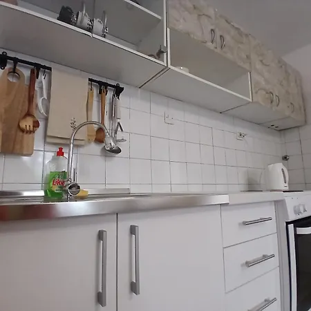 Red Rose Apartment Mostar